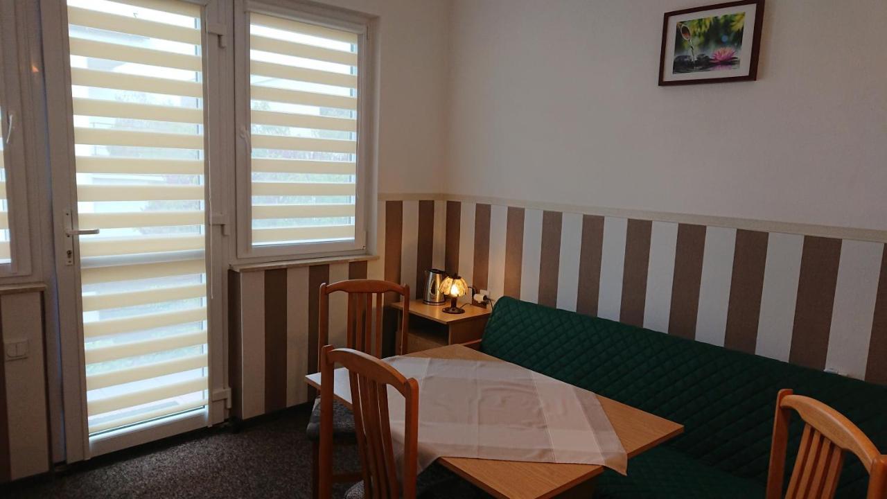 Ogrodowe Zacisze Apartment Jastrzebia Gora Exterior photo